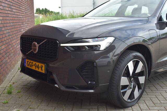 Volvo XC60 T6 350PK Plug-in hybrid AWD Ultra Dark | 360 Camera | Trekhaak | 20'' |
