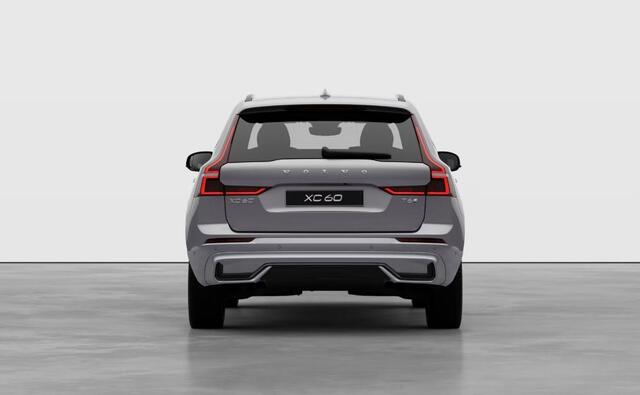Volvo XC60 2.0 T6 Plug-in hybrid AWD Plus Dark | Panoramadak | Head Up Display | 360 Camera | Extra Getint Glas | Luchtvering |