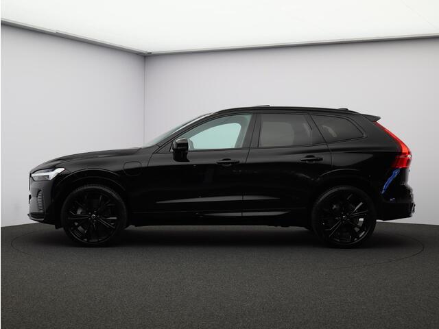 Volvo XC60 2.0 T6 Plug-in hybrid AWD Ultra Black Edition / Trekhaak / Head-up Display / 360 Camera / Harman Kardon / Panoramadak / Elektrische Stoelen / BLIS /