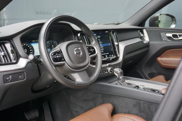 Volvo XC60 2.0 T5 Inscription | Origineel NL | Panoramadak | Trekhaak | Polestar Engineered | Winter/Zomer Pakket | Camera |