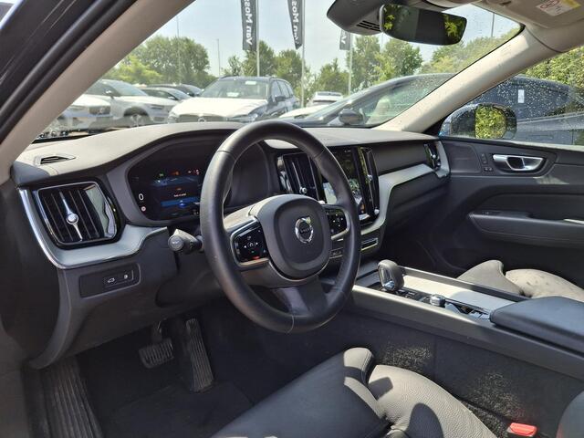 Volvo XC60 T8 Plug-in hybrid AWD Plus Bright | Harman/Kardon | 360 Camera | Trekhaak | ACC | Stoelverwarming |