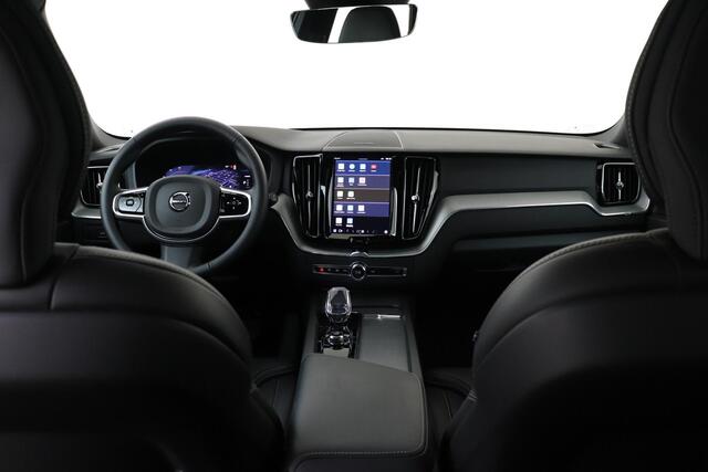 Volvo XC60 T6 PLUG-IN HYBRID AWD PLUS BLACK EDITION -PANO.DAK|LUCHTVERING|HARMAN/KARDON|GEVENT.LEDER+MASSAGE|ADAP.LED|360°CAM