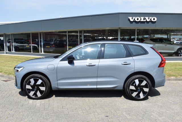 Volvo XC60 T6 350PK Plug-in hybrid AWD Ultimate Dark | B&W | HUD | Trekhaak | ACC | 360 Camera | Glazen dak | 20 "LMV