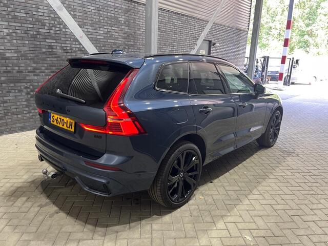 Volvo XC60 B5 Plus Dark | ACC | 360° Camera | 21 Inch | Trekhaak | Panoramadak | Stoel+Stuurverwarming