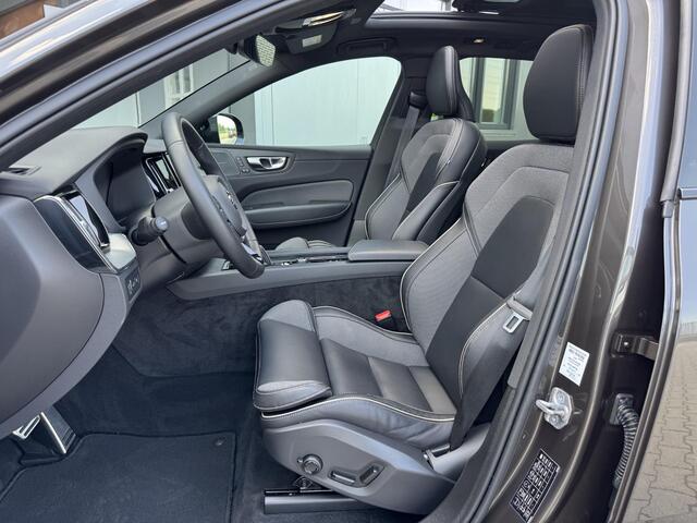 Volvo XC60 2.0 T6 Plug-in hybrid AWD Ultimate Dark 349 PK | Long Range | R design | Trekhaak | 360 Camera