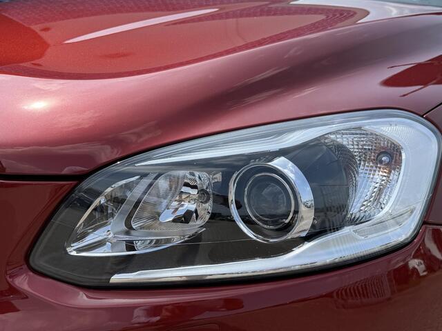 Volvo XC60 2.0 T5 FWD Polar+ | Standkachel | Blis | Adaptieve Cruise controle | Leder | Memory | Keyless entry | Camera |