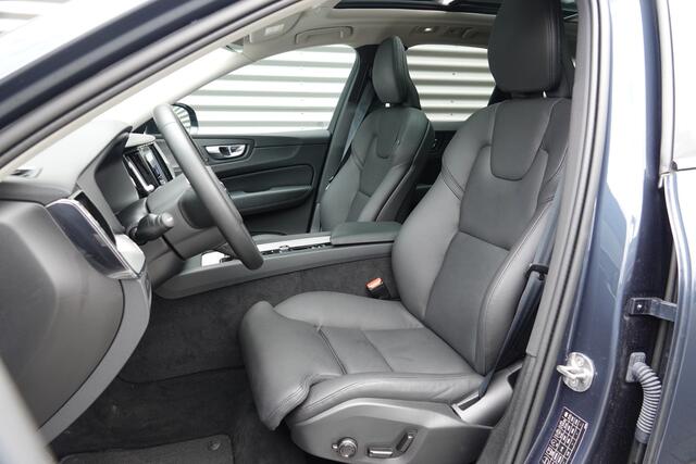 Volvo XC60 2.0 T6 Plug-in hybrid AWD Recharge Plus Dark | Pano | Memory | H&K | ACC | 360 Cam |