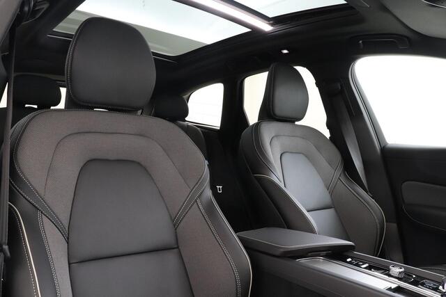 Volvo XC60 T8 PLUG-IN HYBRID AWD ULTRA BLACK EDITION *NIEUW!* -PANO.DAK|HARMAN/KARDON|360°CAM|TREKHAAK