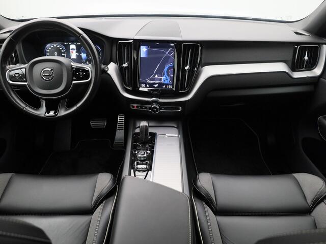 Volvo XC60 2.0 T8 Twin Engine AWD R-Design | PANO | 360° | HUD | ADAPTIVE | LUCHTVERING | STOELVERW. | TREKHAAK