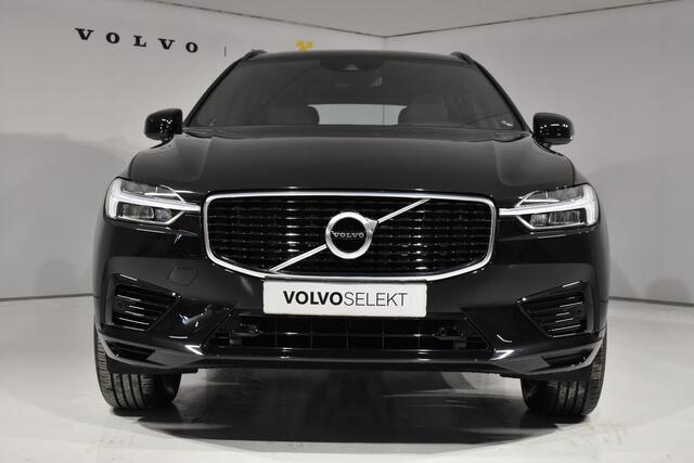 Volvo XC60 T8 390PK Automaat Recharge AWD R-Design Volvo XC60 T8 390PK Automaat Recharge AWD R-Design / Schuif-kanteldak / Standkachel / Road Sign Information / Cruise Control / 19" lichtmetalen velgen / Drive Mode Settings / Navigatie