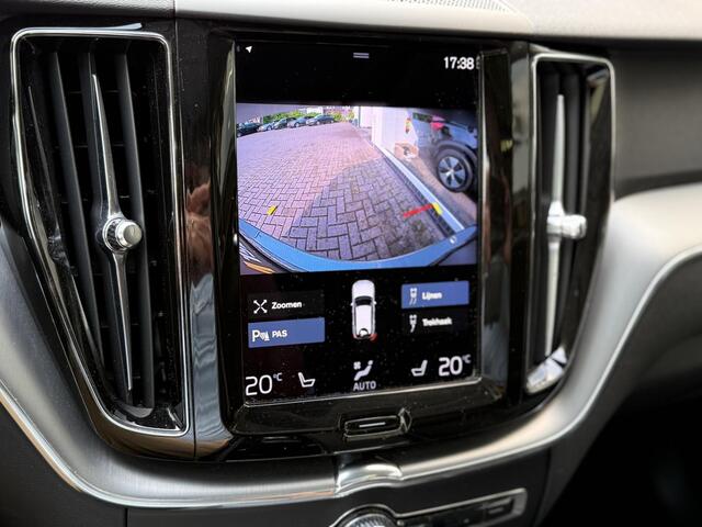 Volvo XC60 2.0 B4 Business Pro |Panorama|Trekhaak|Camera|