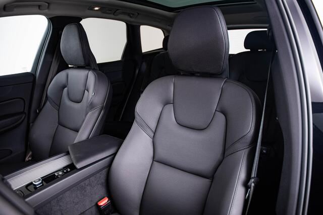Volvo XC60 2.0 T6 Plug-in hybrid AWD Ultra Bright Panoramadak - Head-up - Getint Glas - 360° Camera - Harman Kardon - Adaptive Cruise Control - Stuurwielverwarming