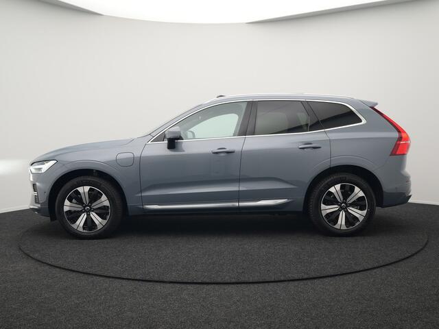 Volvo XC60 T6 AWD Plus Bright Plug In Hybrid Thunder Grey 340pk Long Range PHEV | Panodak | Tailored Wool Sportstoelen Memory | Adaptive Cruise | Google Assistant | Pilot Assist | Harman Kardon | 360 Camera | Stoel & Stuurverwarming |