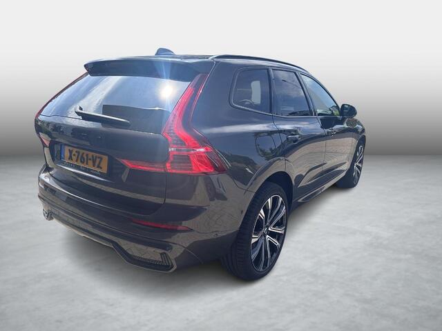 Volvo XC60 2.0 T8 Plug-in hybrid AWD R-Design | Facelift | Harman Kardon | 360 Camera | Adaptieve Cruise Control | Panoramadak | BLIS |