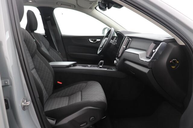 Volvo XC60 T6 Plug-in hybrid Bright | 21 Inch | Panoramadak | Keyless | Camera | Apple Carplay
