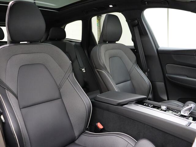 Volvo XC60 T6 350pk AWD Plus Dark / Elektr. Sportstoelen / Panoramadak / H&K Audio / 21'' / 360 Camera / Adapt. Cruise / BLIS / Elektr. Achterklep / Getint glas /