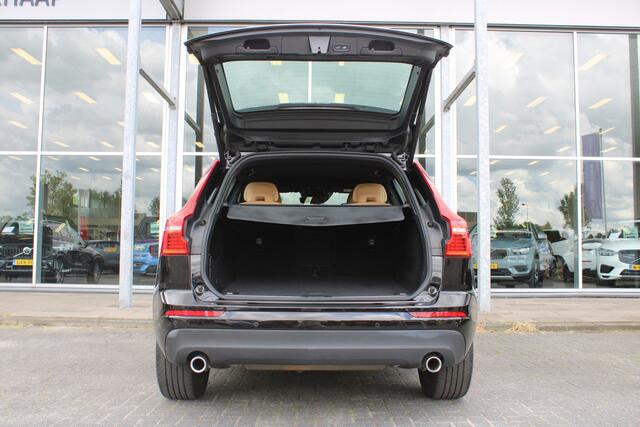 Volvo XC60 B5 Automaat Momentum Pro | Trekhaak | Adapt. Cruise | Camera | El. Achterklep | Blis