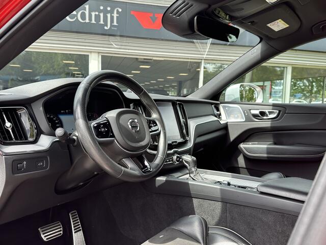 Volvo XC60 2.0 T5 R-Design | ACC | 360 Camera | Trekhaak | B&W Audio