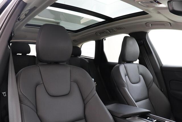 Volvo XC60 T8 PLUG-IN HYBRID ULTRA DARK [MY25] -PANO.DAK|LUCHTVERING|21"|TREKHAAK|360°CAM|POWER-SEATS|HEAD-UP DISP.