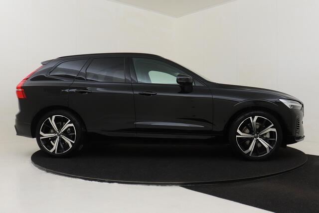 Volvo XC60 T8 PLUG-IN HYBRID ULTRA DARK [MY25] -PANO.DAK|LUCHTVERING|21"|TREKHAAK|360°CAM|POWER-SEATS|HEAD-UP DISP.