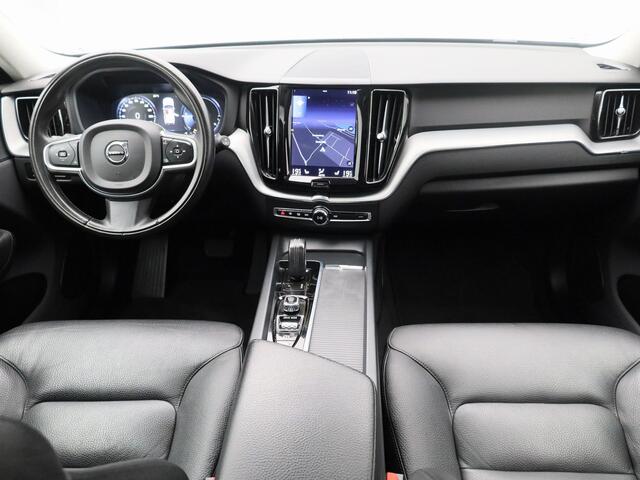 Volvo XC60 2.0 Recharge T6 AWD Business Pro | PANO | CAMERA | KEYLESS | STOEL- EN STUURVERW.