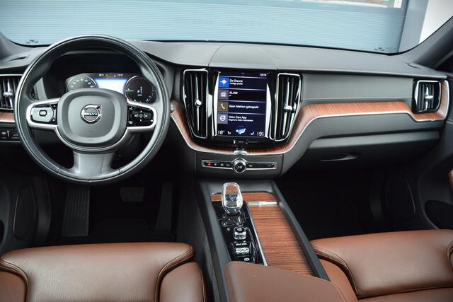 Volvo XC60 2.0 Recharge T6 AWD Inscription | Pano | ACC | Camera |
