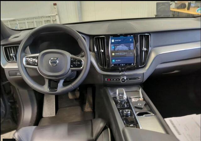 Volvo XC60 B4 D AWD Plus Dark | Google | Trekhaak | 2400KG Trekgewicht | Memory | Sportstoelen | Adaptieve Cruise |