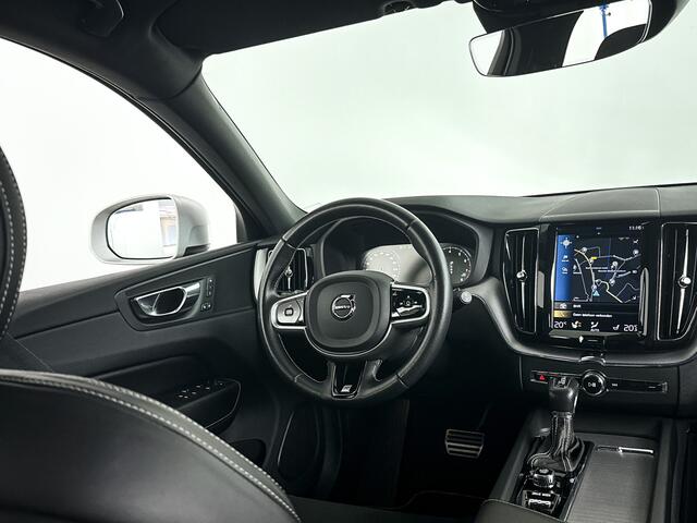 Volvo XC60 T5 Aut. R-Design | Stoel- en stuurverwarming | Parkeercamera | Trekhaak