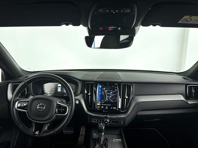 Volvo XC60 T5 Aut. R-Design | Stoel- en stuurverwarming | Parkeercamera | Trekhaak