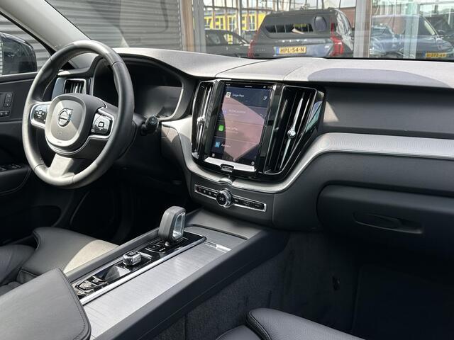 Volvo XC60 2.0 T6 Plug-in hybrid AWD Plus Dark Hybrid, Automaat, Panoramadak, Trekhaak semi elektrisch, 21 inch wielen, Stoelverwarming, Extra getinte ramen