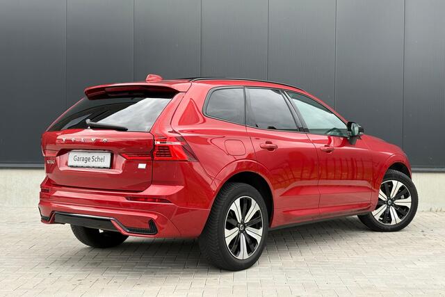 Volvo XC60 2.0 T6 Plug-in Hybrid AWD Plus Dark - Pano - H&K - 360° Camera - ACC - BLIS - RIjklaar