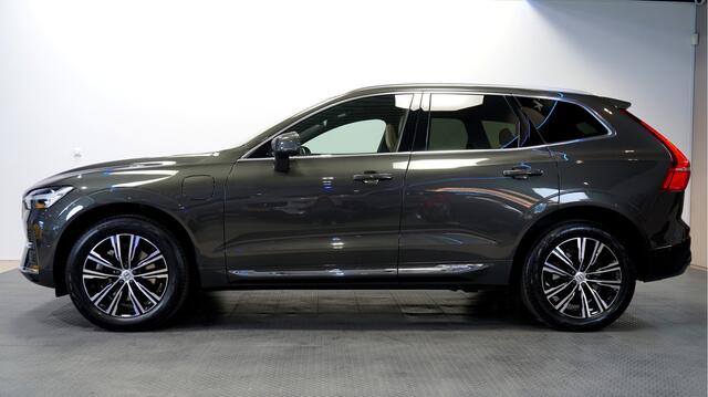 Volvo XC60 2.0 T8 AWD 287kW/390pk Aut8 Recharge Inscription Excl. Facelift! HARMAN/KARDON + PANORAMADAK + EL.TREKHAAK + HEAD-UP + ADAPT.CRUISE + STOELVERWARMING&-VENTILATIE + 360 CAMERA + PD-GLASS + GOOGLE DASH + KEYLESS ENTRY&GO + PARKSENSOREN + 19" LM-VELGEN!!