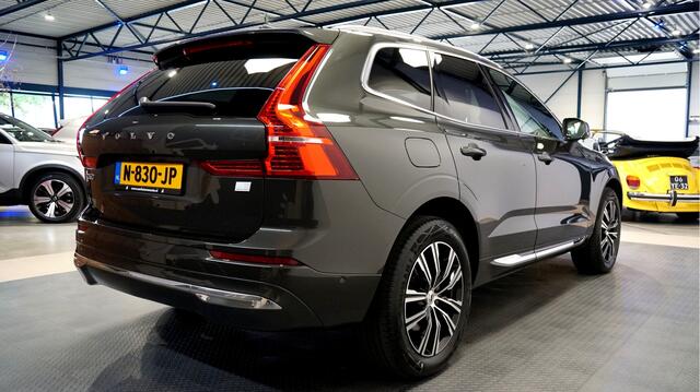 Volvo XC60 2.0 T8 AWD 287kW/390pk Aut8 Recharge Inscription Excl. Facelift! HARMAN/KARDON + PANORAMADAK + EL.TREKHAAK + HEAD-UP + ADAPT.CRUISE + STOELVERWARMING&-VENTILATIE + 360 CAMERA + PD-GLASS + GOOGLE DASH + KEYLESS ENTRY&GO + PARKSENSOREN + 19" LM-VELGEN!!
