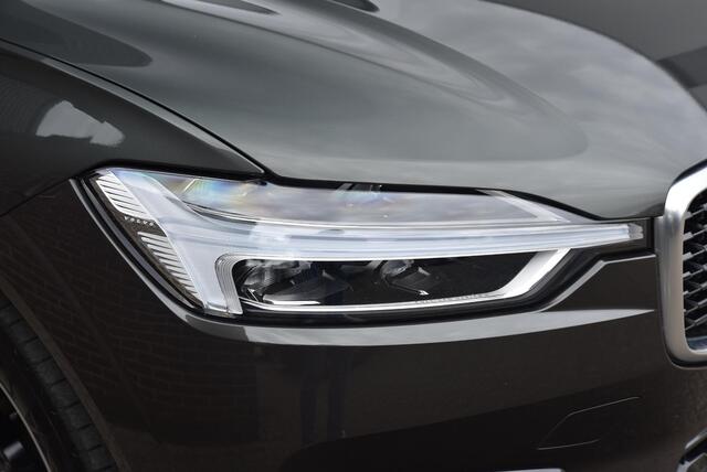 Volvo XC60 2.0 T8 Twin Engine AWD R-Design 360 Camera | Trekhaak | Panoramadak