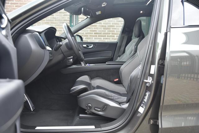 Volvo XC60 2.0 T8 Twin Engine AWD R-Design 360 Camera | Trekhaak | Panoramadak