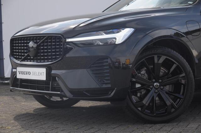 Volvo XC60 T6 350PK Automaat AWD Plus Black Edition / Cruise control / Elektrische achterklep / Apple carplay / parkeersensoren met camera / Elektrische stoelen / Panoramadak / Sportstoelen / Stoel - en stuurwielverwarming / Keyless entry