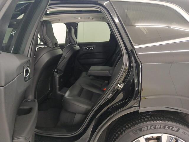 Volvo XC60 2.0 T6 Plug-in hybrid AWD Inscription Exclusive | Trekhaak | 2100KG Trekgewicht | 360º Camera | Harman/Kardon | Adaptieve Cruise controle | Google | HUD |