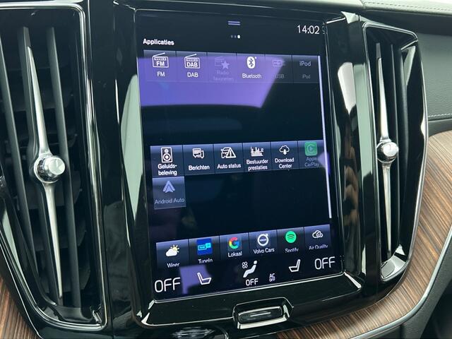 Volvo XC60 2.0 Recharge T6 Inscription | Luchtvering | Trekhaak | Panoramad