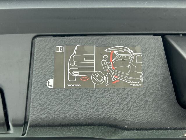 Volvo XC60 2.0 Recharge T6 Inscription | Luchtvering | Trekhaak | Panoramad