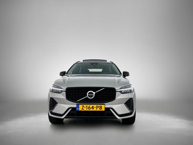 Volvo XC60 2.0 T6 Ultimate Dark | Panorama Dak | 360* camera | Trekhaak |