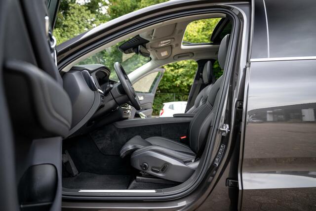 Volvo XC60 2.0 T6 AWD Inscription 398pk LONG RANGE Massage