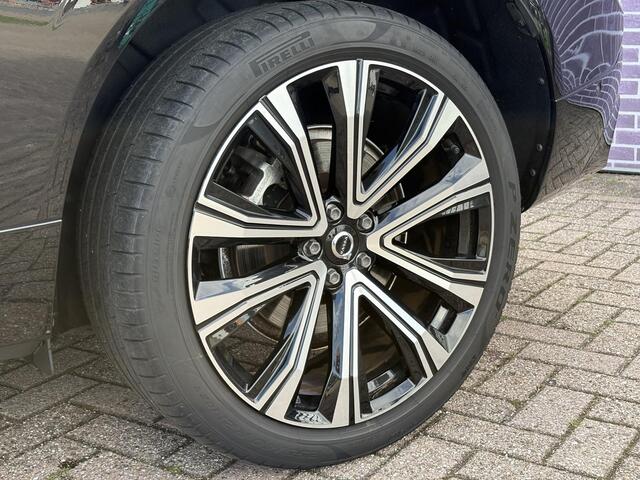 Volvo XC60 2.0 T6 Plug-in hybrid AWD R-Design | Long Range! | 360º Camera | Memory | Adaptieve cruise | Schuif/kantel panoramadak | Standkachel | Volvo on Call | Stoel/stuur verwarming | Extra getint glas |