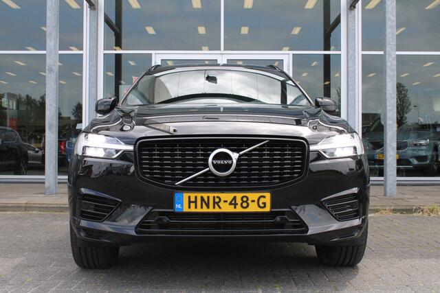 Volvo XC60 T8 Plug-in hybrid AWD R-Design | Schuif/kanteldak | El. Trekhaak | Camera | Privacy glas