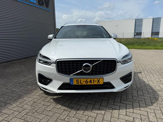Volvo XC60 2.0 T8 Twin Engine AWD R-Design Panoramadak Trekhaak