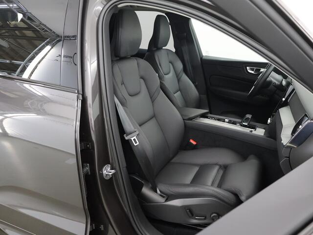 Volvo XC60 2.0 T6 Plug-in hybrid AWD Plus Dark | Panoramadak | Comfortstoelen elektrisch verstelbaar + Geheugen | Navigatie | Camera | DAB | Apple CarPlay/Android Auto | Stoel/Stuurverwarming | BLIS | Ele.wegklapbare trekhaak |