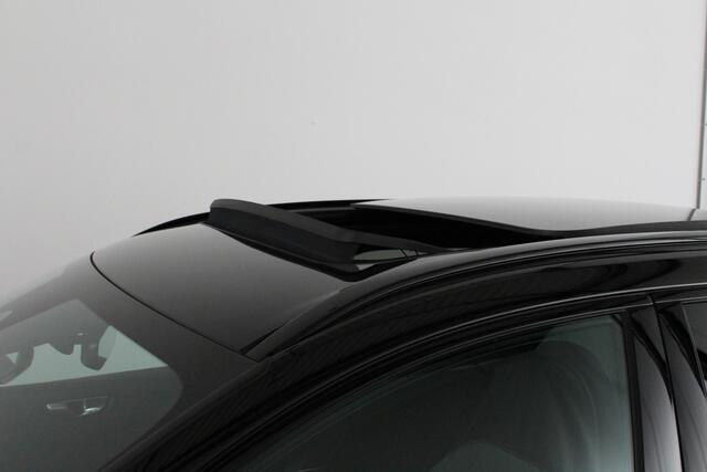 Volvo XC60 2.0 T8 Plug-in hybrid AWD Ultimate Black Edition > 456pk/Pano.schuif/H&K/360°/Memory/head-up