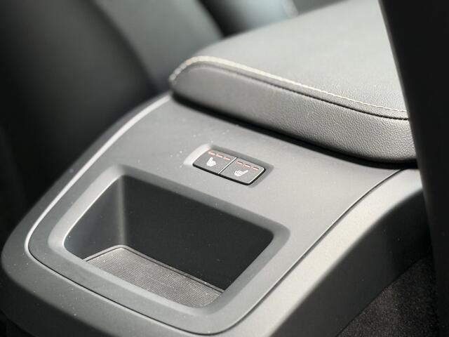 Volvo XC60 2.0 T8 390PK Plug-in hybrid AWD R-Design |Pano|H&K|360CAM|AutoPilot|Allseason