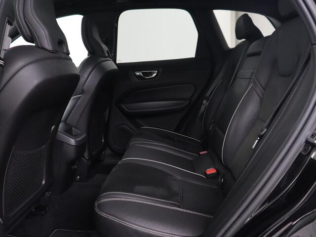 Volvo XC60 2.0 T5 R Design | Panoramadak | Trekhaak | Adaptive cruise | Leder/Alcantara | Camera | Head-Up | Stoelverwarming | Carplay | Navigatie | Full LED | Harman/Kardon