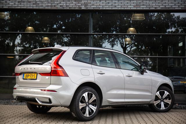 Volvo XC60 2.0 T6 Plug-in hybrid AWD Plus Dark , Panoramadak, Camera,
