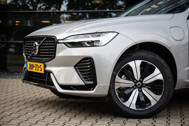 Volvo XC60 2.0 T6 Plug-in hybrid AWD Plus Dark , Panoramadak, Camera,